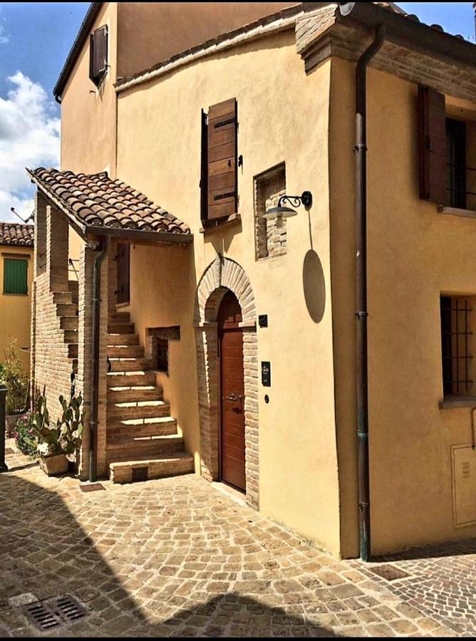 "Affittacamere Al Castello" Tavullia Luaran gambar